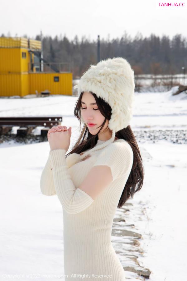 陈诗诗 诗诗 [XiuRen]高清写真图 2022.03.30 No.4794 诗诗kiki第14张图片